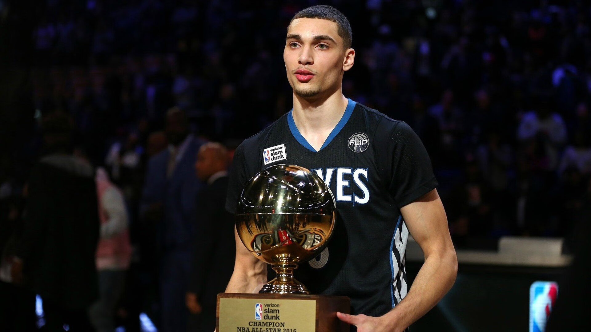 LEYU乐鱼体育官方网站-OG·阿努诺比在NBA常规赛中表现亮眼，og阿奴诺比集锦