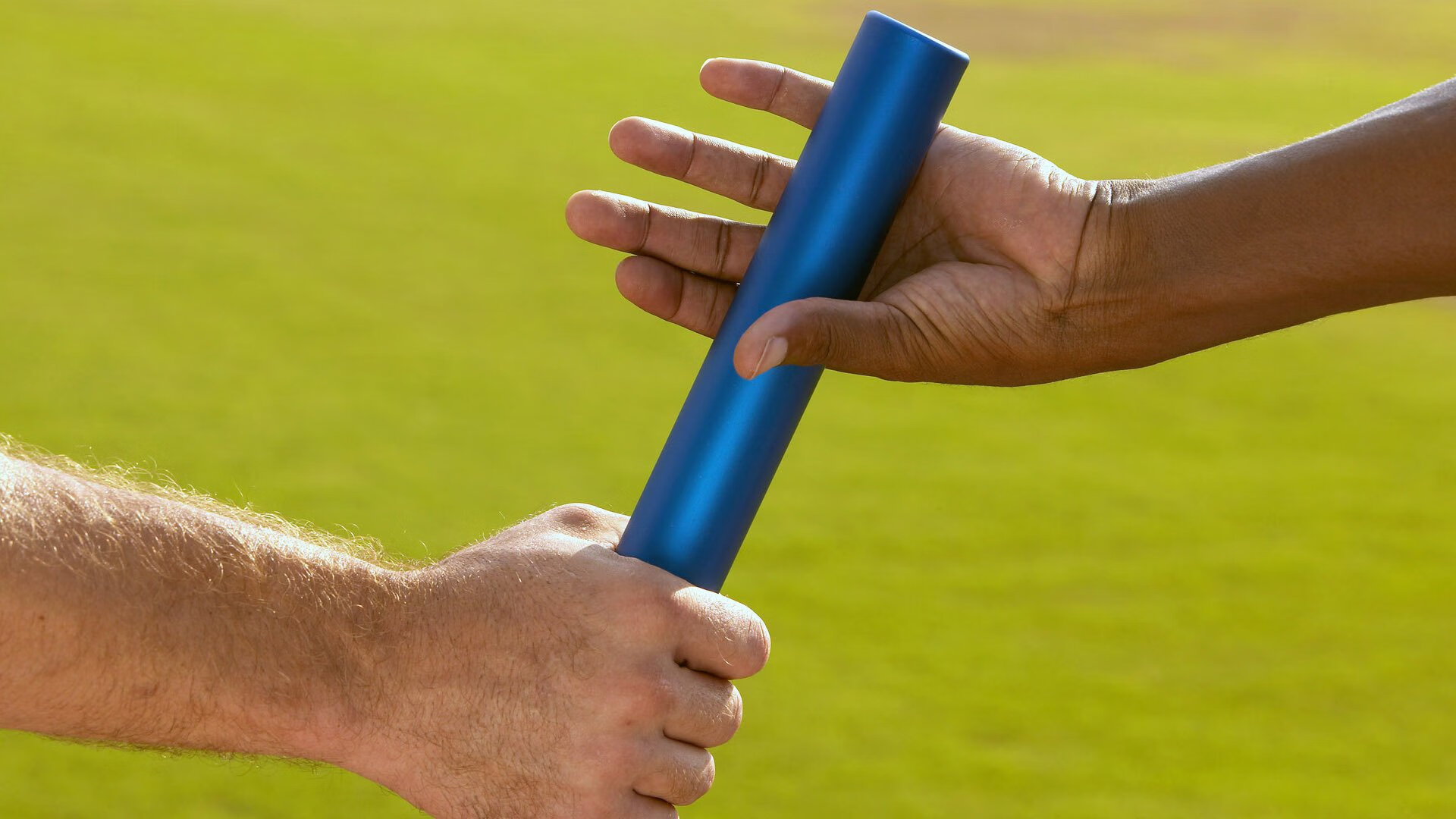 “新时代的经典对决，观众血脉贲张，回味无穷”，时代新篇